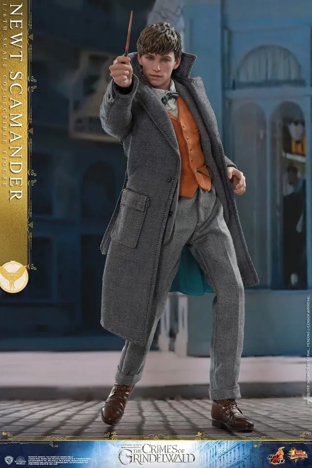 Hot Toys - MMS512 - Fantastic Beasts: The Crimes of Grindelwald - 1/6th scale Newt Scamander Collectible Figure
